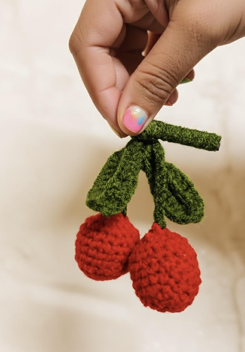 Crochet - Cherry Clip
