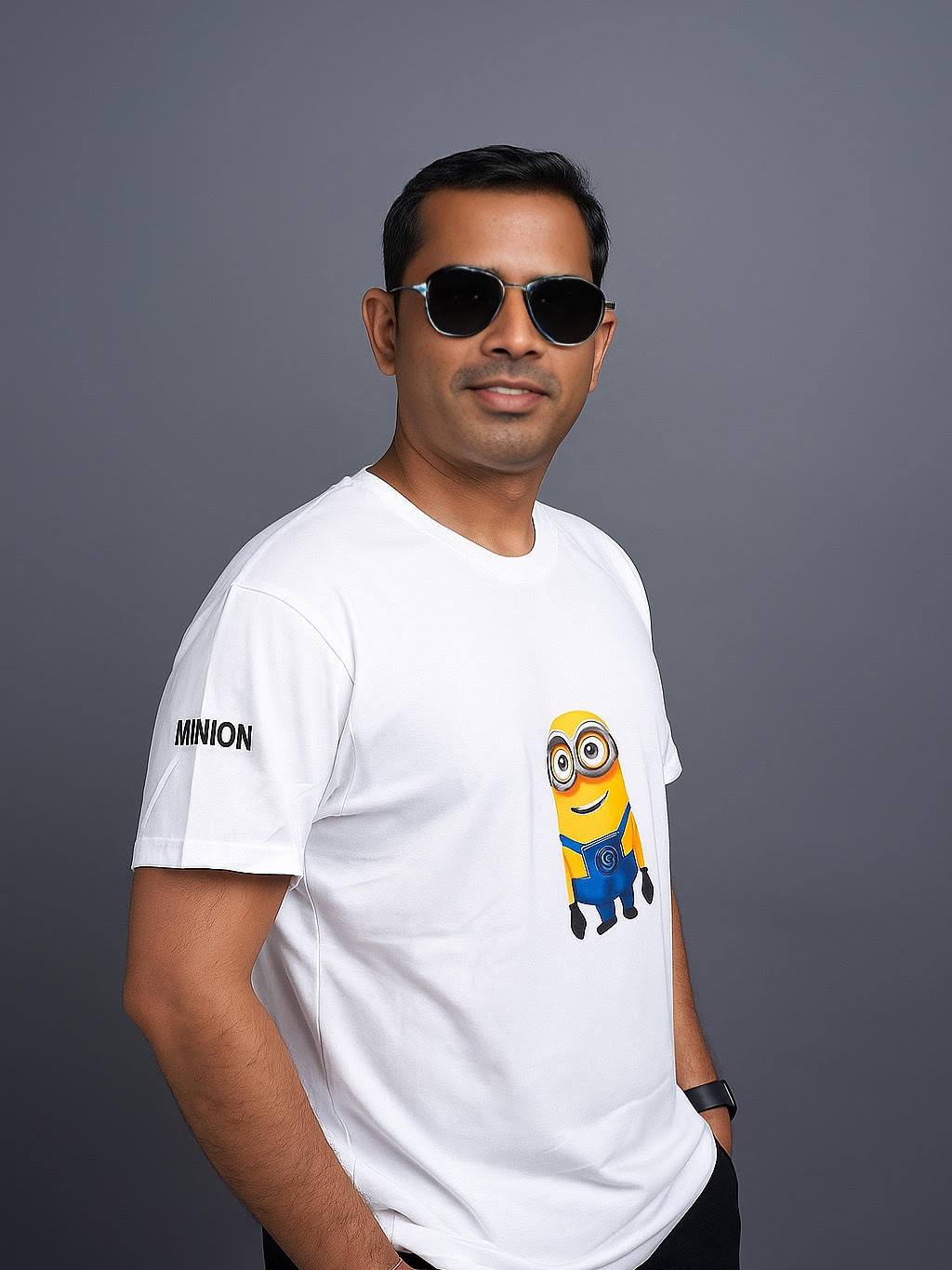 Minion - Basic T-Shirt